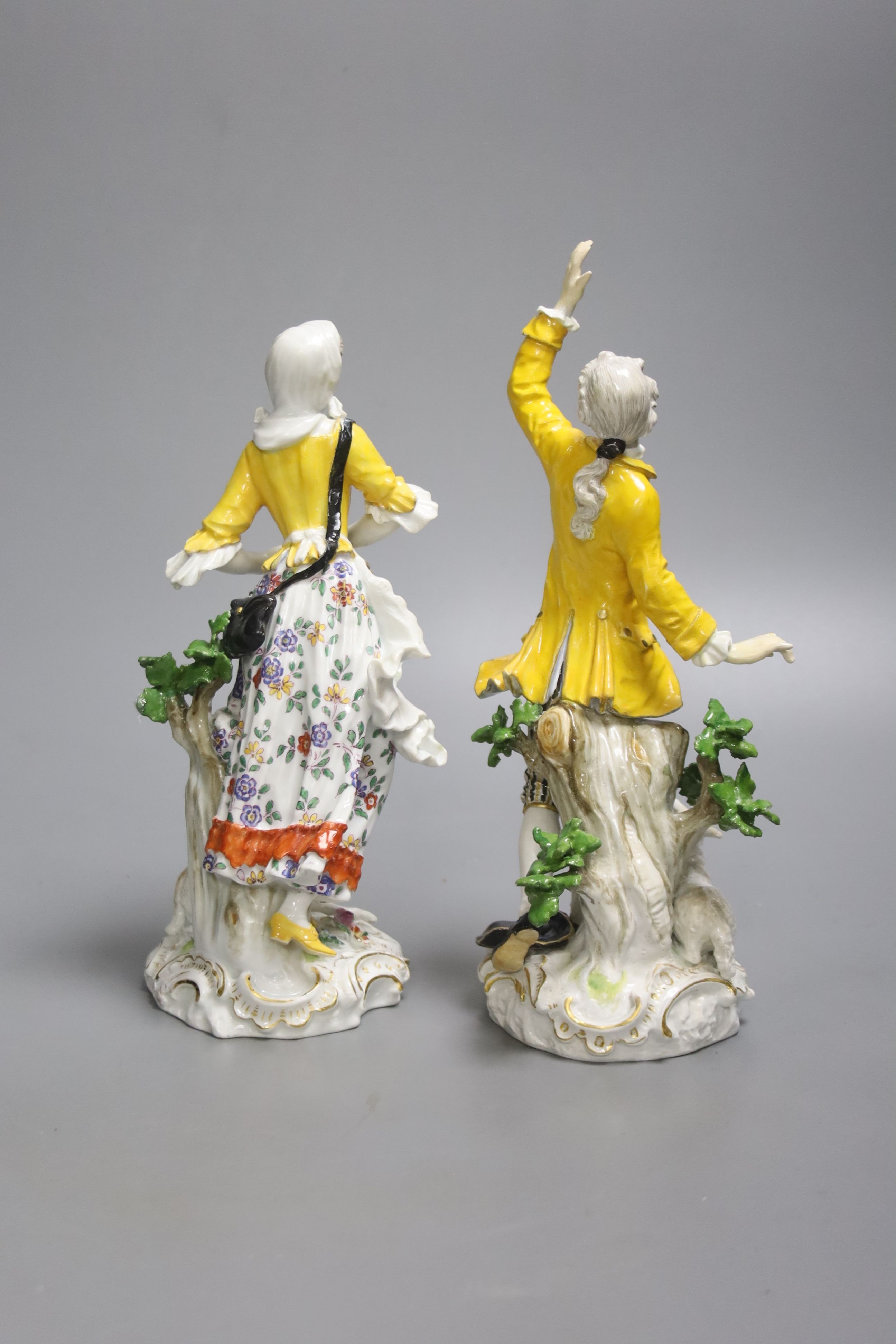 A pair of Meissen figures of a dancing shepherd and shepherdess, 19th century, height 23cm